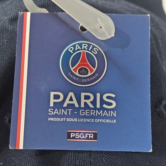 Paris Saint-Germain Soccer Club Team PSG Snapback Hat OSFM French Football Gear - Picture 5 of 6